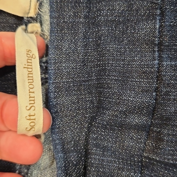 SOFT SURROUNDINGS SUPER STRETCH STRAIGHT ANKLE PULL ON DENIM JEANS. SIZE XL - Picture 3 of 9